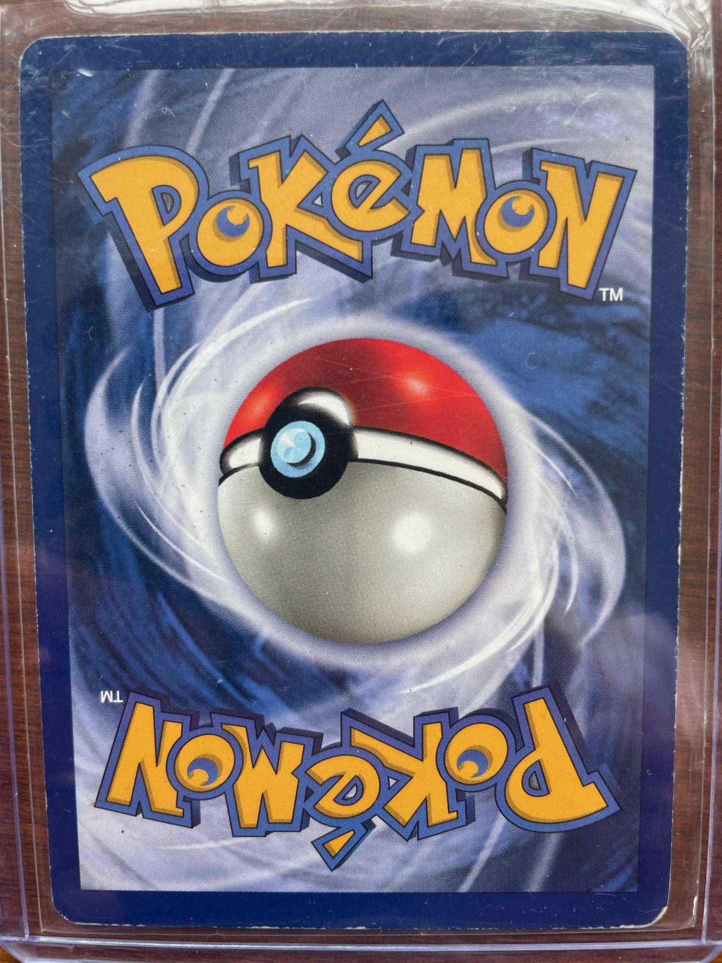Rare Fossil #04/62 Dragonite Pokémon card, collector's item.