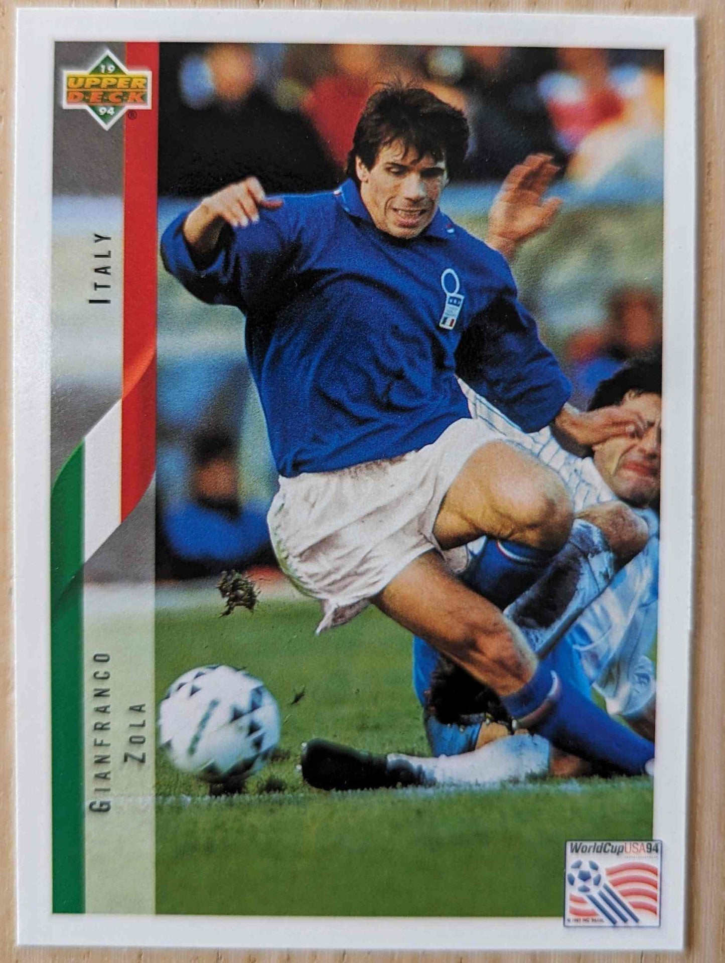 1994 Upper Deck World Cup Contenders card featuring Gianfranco Zola, Italy, #128.