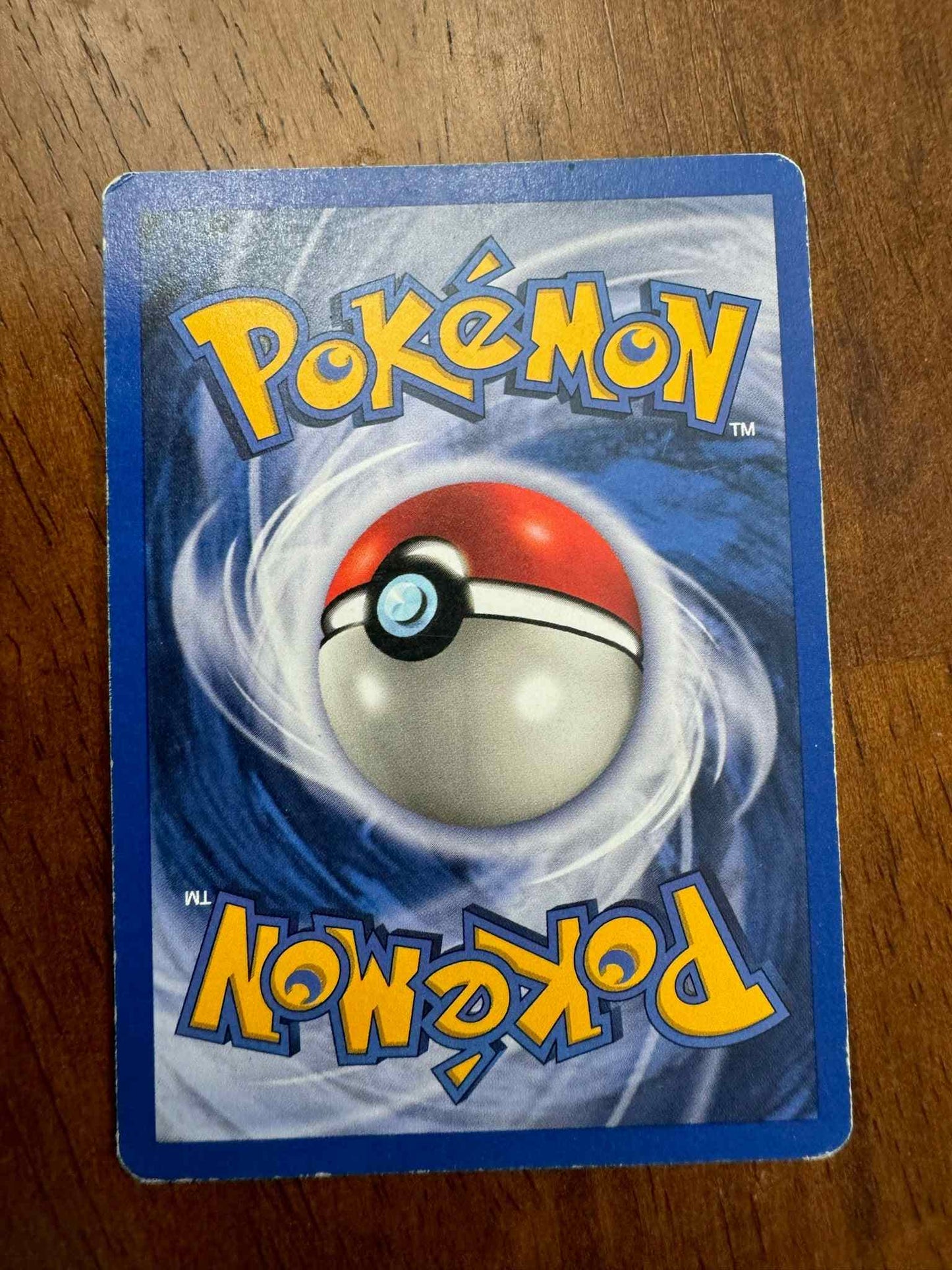 Base Set #019/102 Dugtrio collectible Pokémon card.