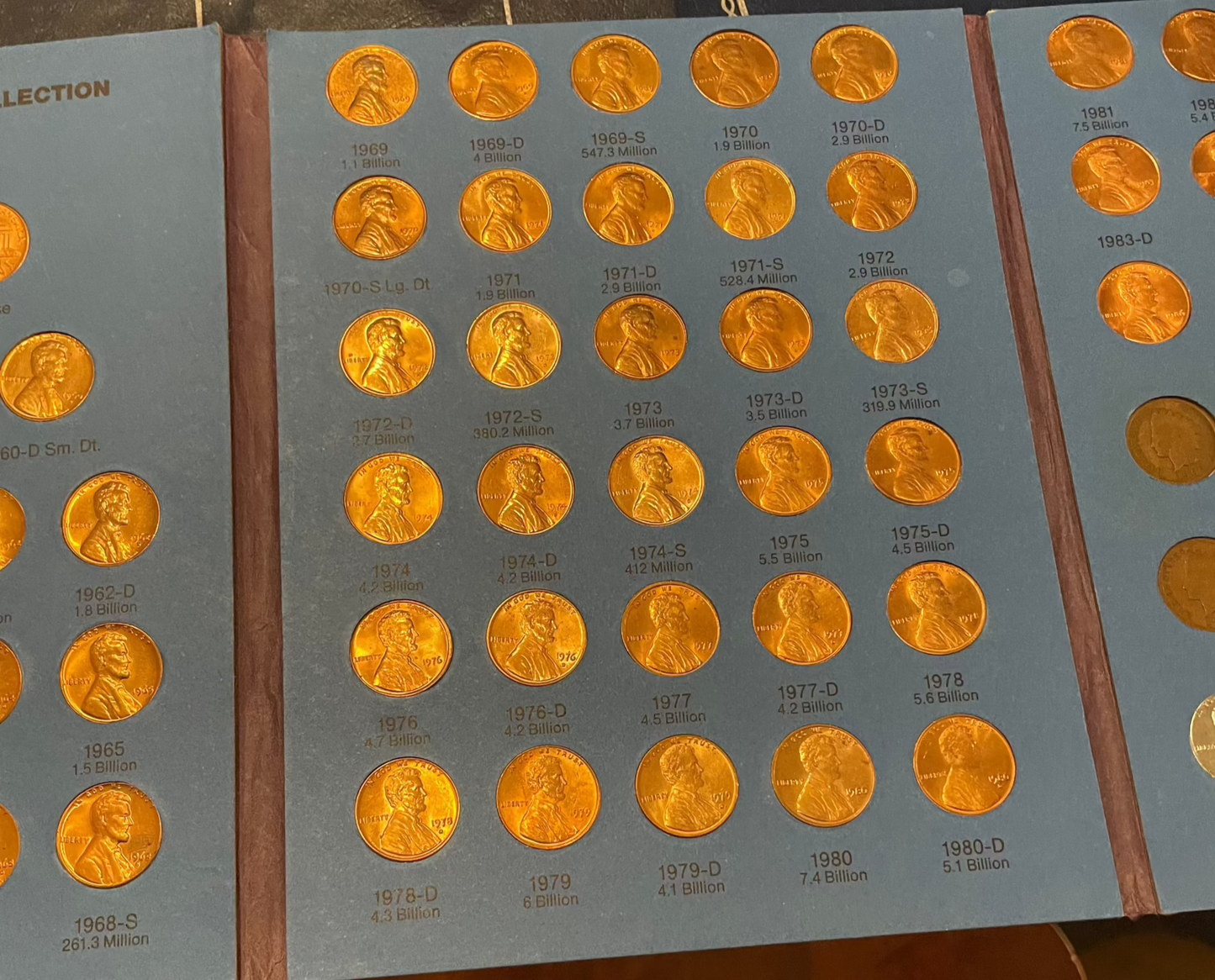 Collector's lot of penny books featuring Lincoln cents with Indian Head and near-mint steel cent bonuses.