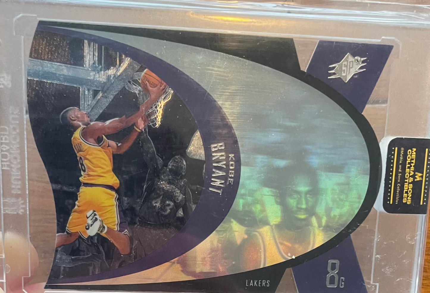 1997-98 Upper Deck SPx Kobe Bryant Die-Cut Hologram Rookie Card SPX22
