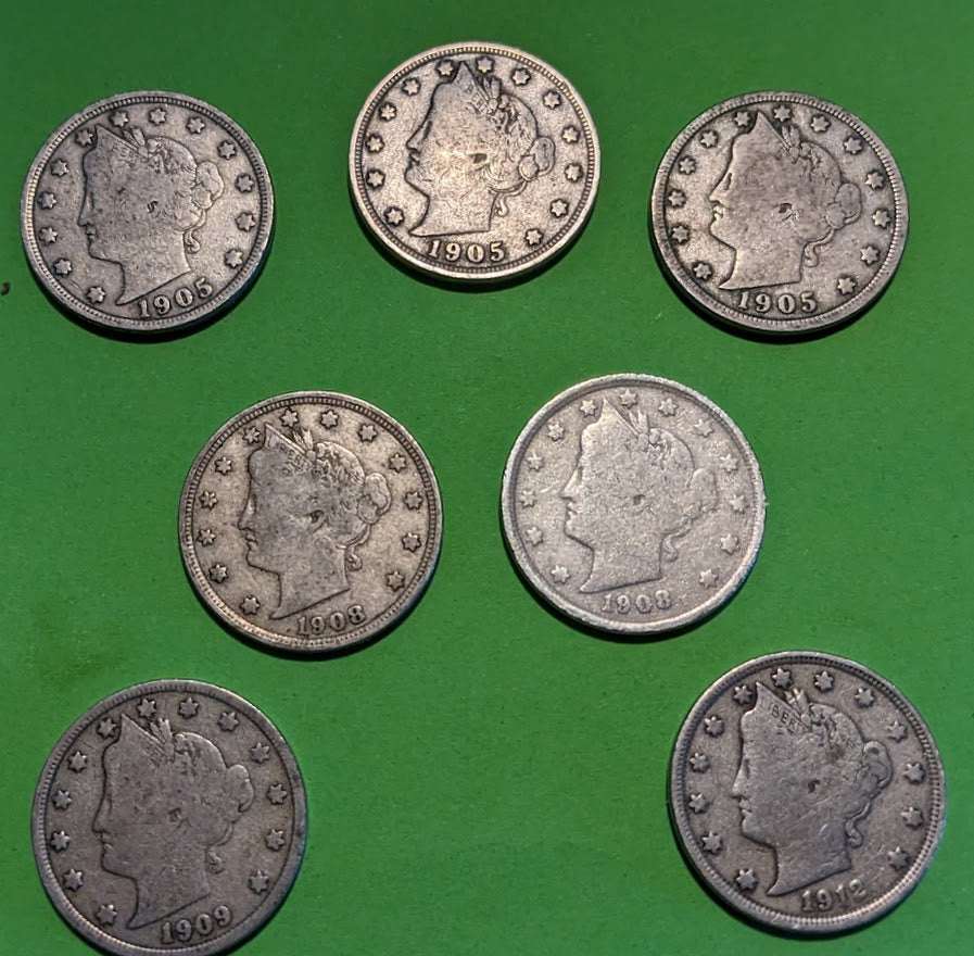 Lot of seven early 20th century Liberty Head "V" Nickels including 1905, 1908, 1909, and 1912 dates with circulated wear