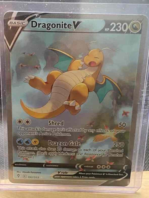 Evolving Skies Dragonite V Full Art Card #192/203 in protective sleeve.