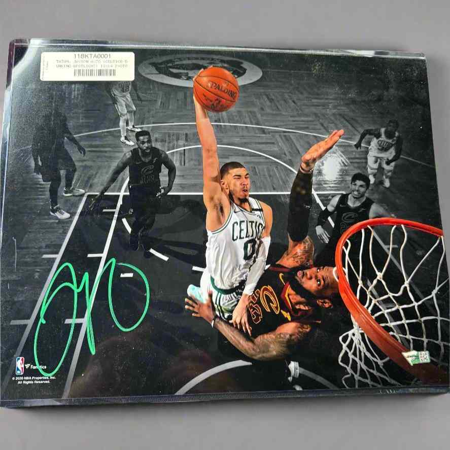 JAYSON TATUM Boston Celtics auto signed photo 11x14 dunking on Lebron.