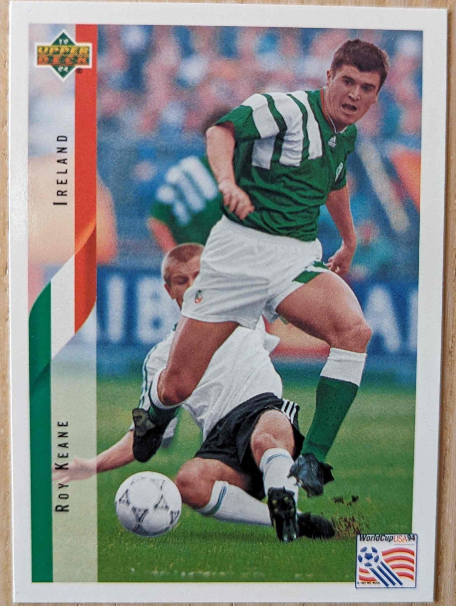 1994 Upper Deck World Cup Soccer card featuring Roy Keane, Ireland #207.