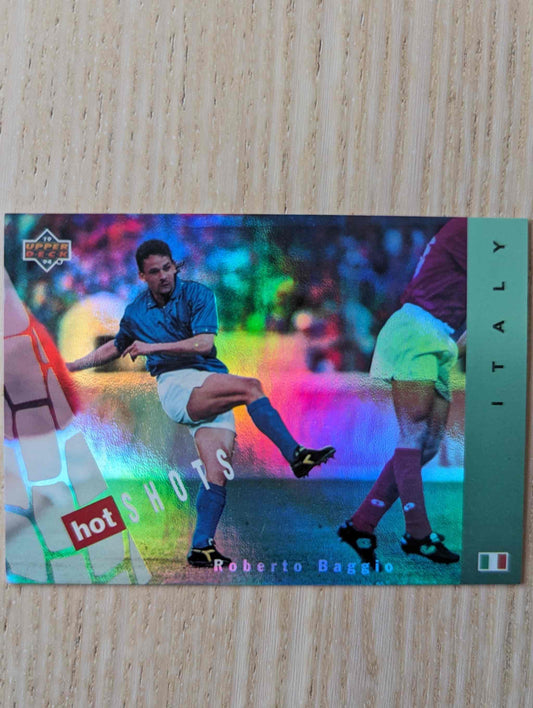 1994 Upper Deck World Cup USA Roberto Baggio #HS8 Hot Shots Soccer Card displaying Roberto Baggio in action.