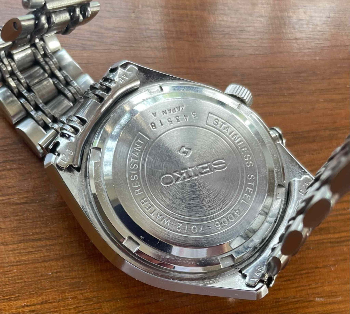 SEIKO BELL MATIC 4006 7012 watch with stainless steel Stelux bracelet and case back.
