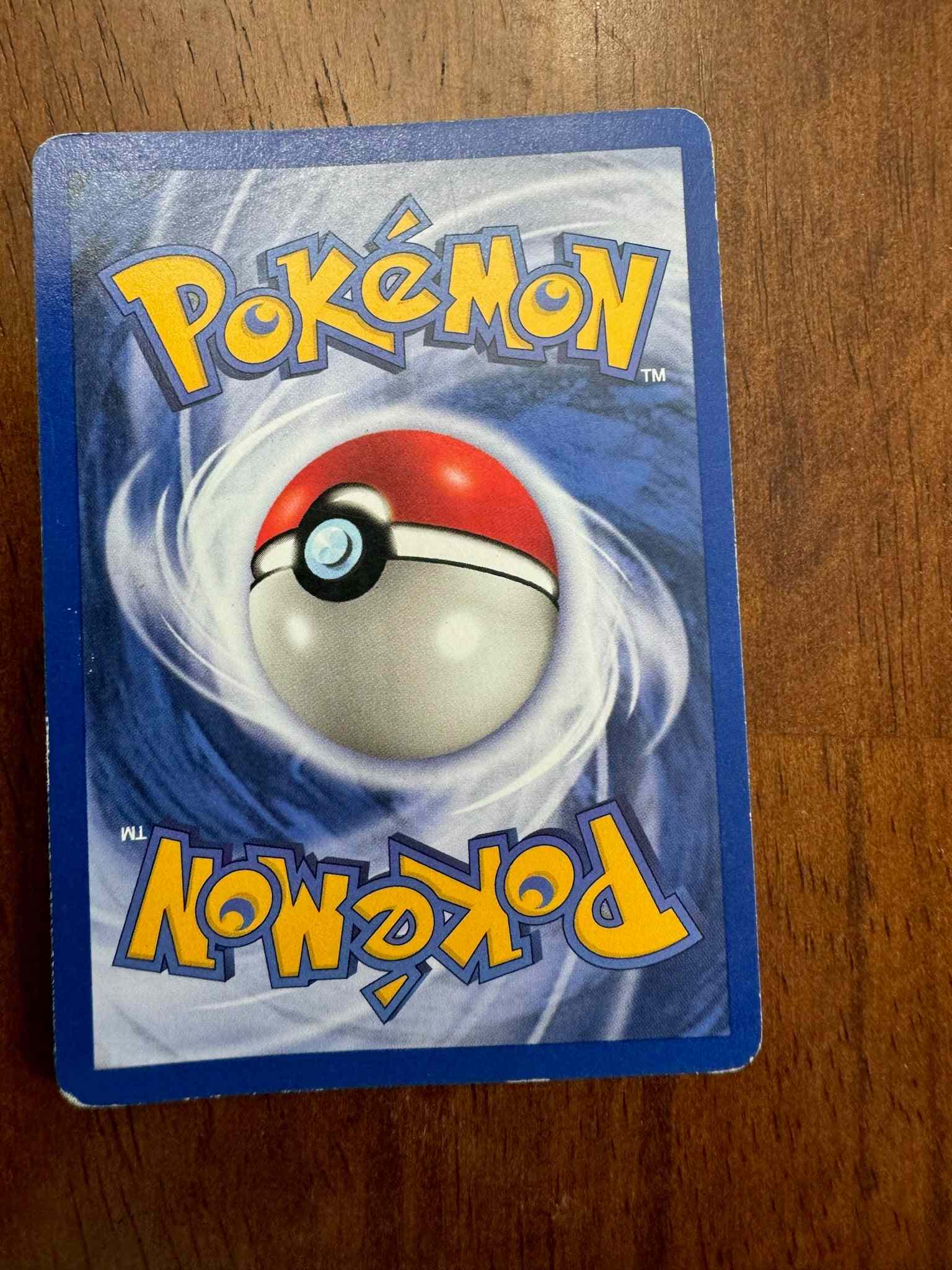 Fossil #21/62 Haunter (21) Pokémon card collectible.