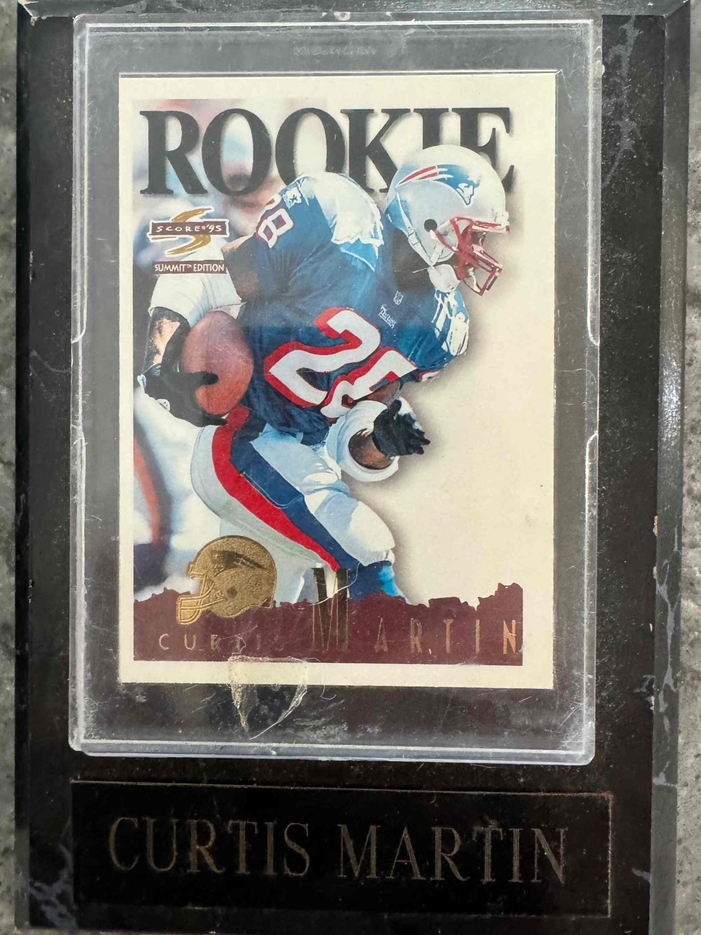 Curtis Martin 1995 Pinnacle Rookie card, New England Patriots placard.