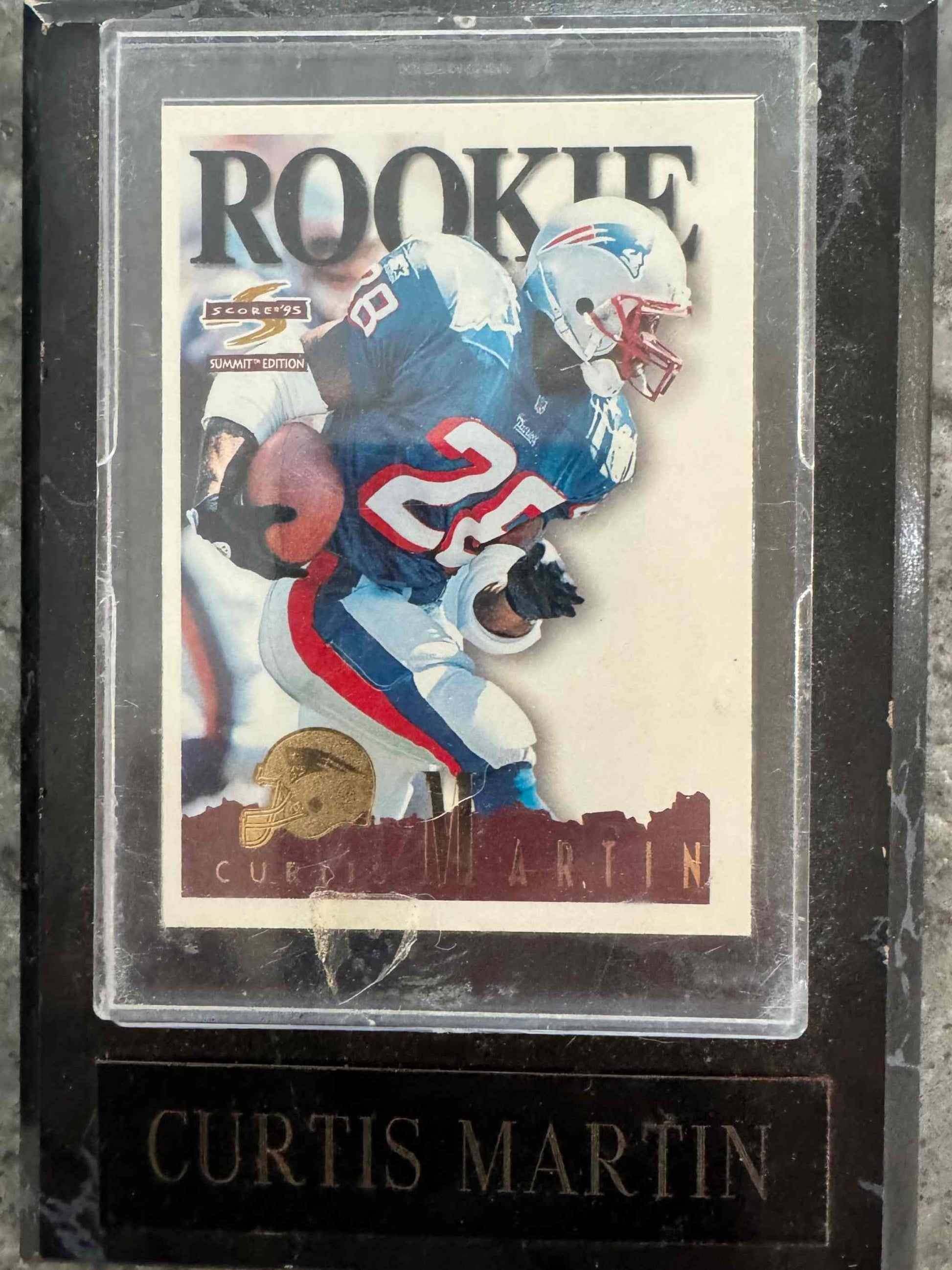 Curtis Martin 1995 Pinnacle Rookie card, New England Patriots placard.