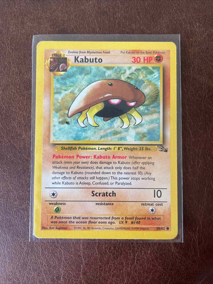 1995 Pokemon non-holo card lot featuring Kabuto and 10 other unique cards.