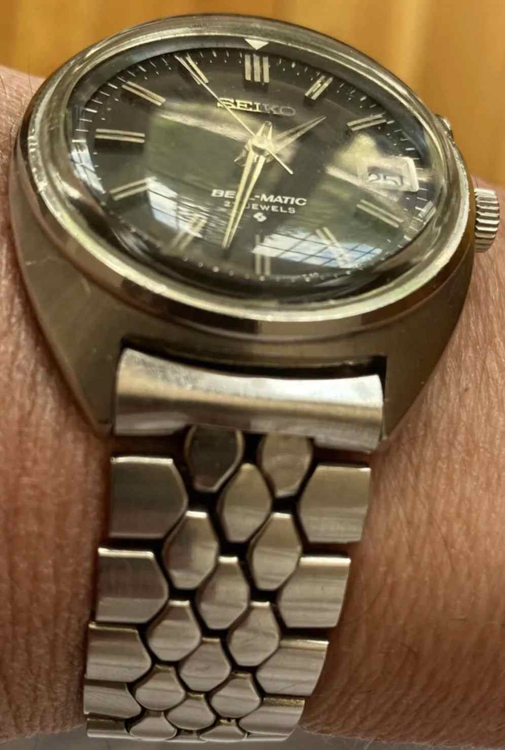 SEIKO BELL MATIC 4005 7000 watch with Stelux bracelet and mechanical alarm feature.