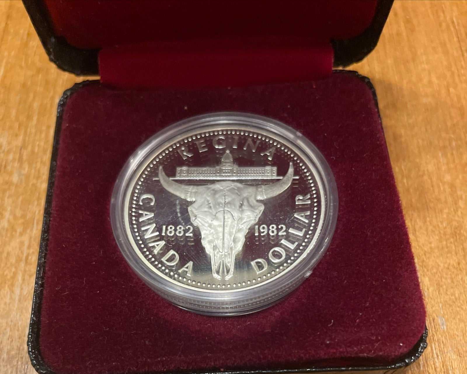 1982 Canada Silver Dollar Regina Centennial coin in case