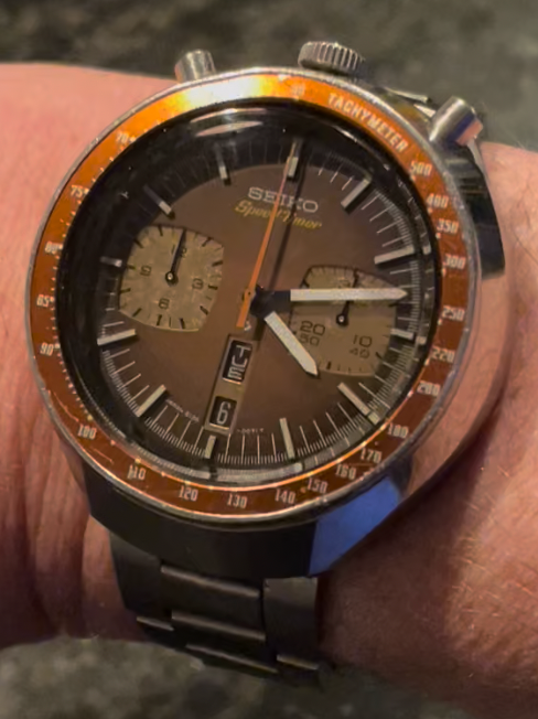 SEIKO Speedtimer 6138-0040 BULLHEAD vintage chronograph watch on wrist.