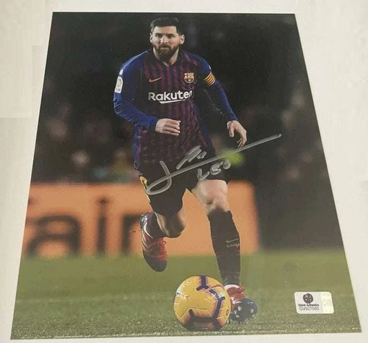 Messi signed 8x10 photo with silver autograph, soccer memorabilia.